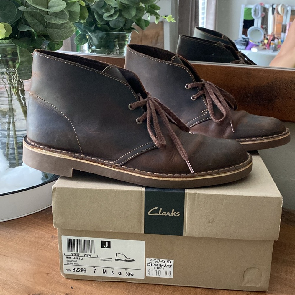 CLARKS Leather Bushacre 2 BEESWAX size 7